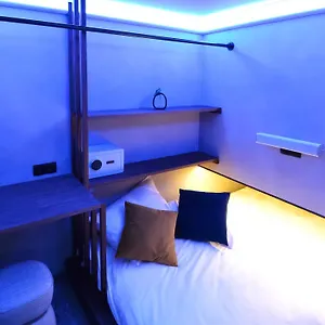  Capsulehotel The Hyve Capsule